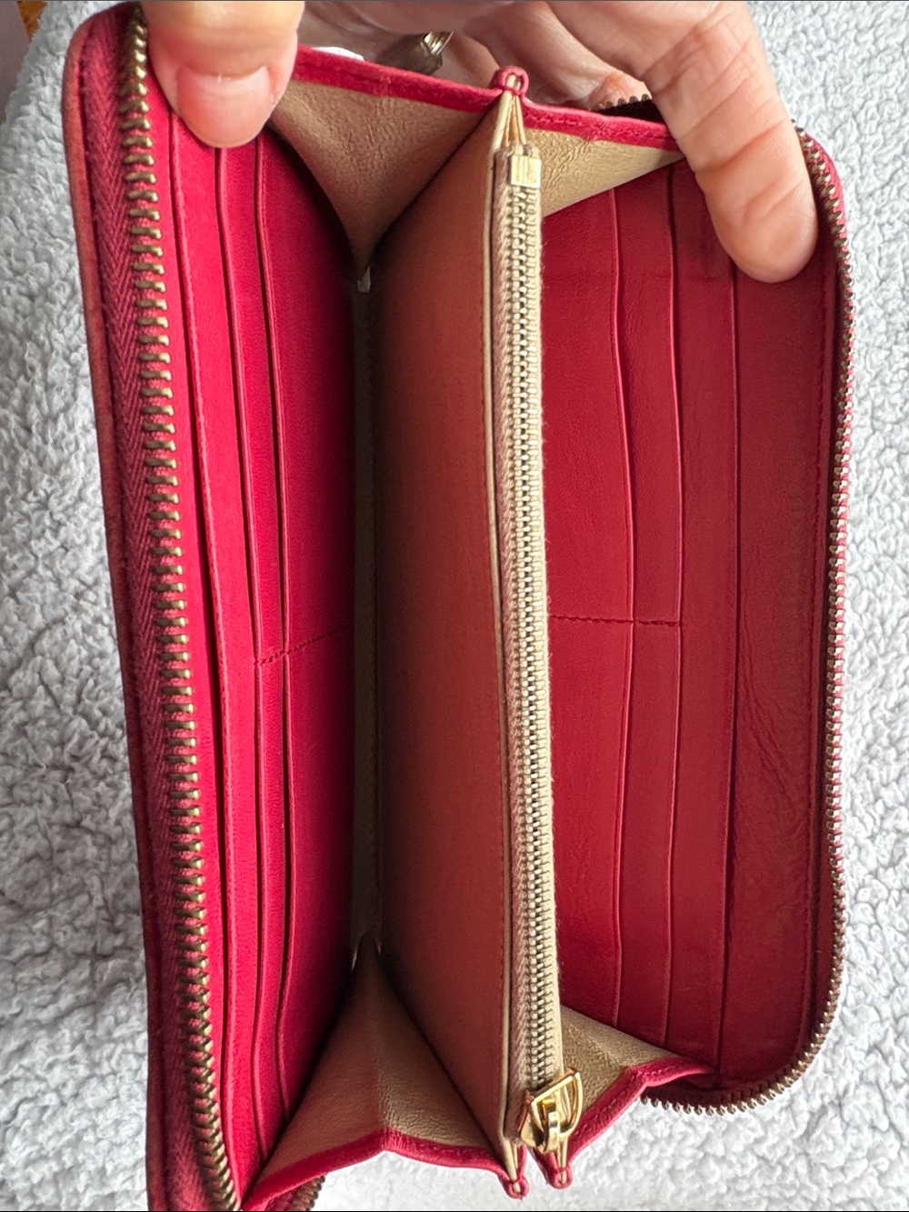 Bottega Veneta Red NAPPA (lambskin) leather INTRECCIATO Zip-Around Long Wallet - Picture 5 of 10